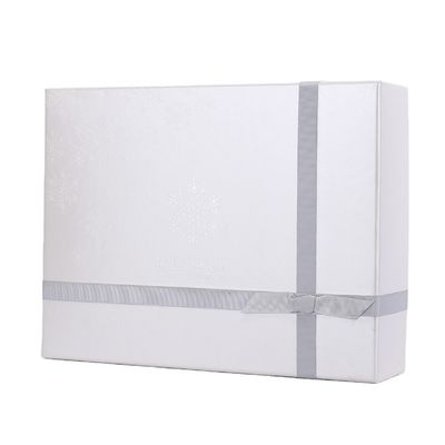 1100g Szare pudełka do pakowania odzieży z białego papieru o gramaturze 128 g / m2