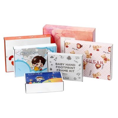 Pudełka na odzież z tektury falistej 1,5 mm Papier o gramaturze 250 g / m2