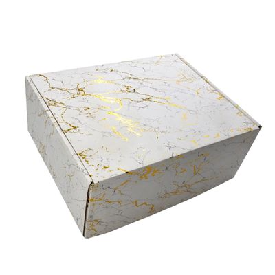 Pudełka na odzież z tektury falistej 1,5 mm Papier o gramaturze 250 g / m2