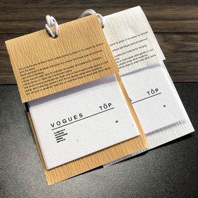 Odzież z tektury falistej Opalizujący papier spersonalizowana zawieszka ze sznurkiem
